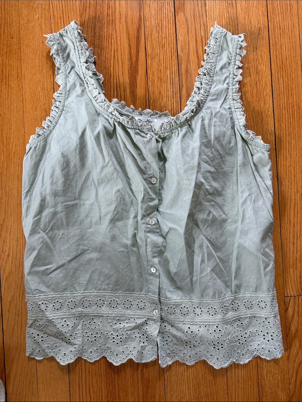 Market & Spruce Light Sage Lace-Trim Button Tank